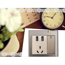 Precio de fábrica del enchufe de pared, enchufe eléctrico, cargador USB universal con 3 puertos